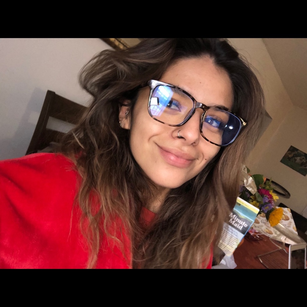 Meet your Posher, Jennifer